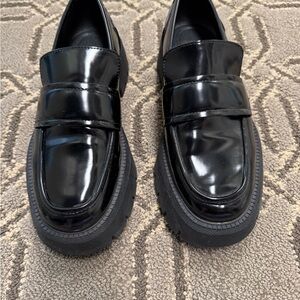 Zara Chunky sole Black Loafers